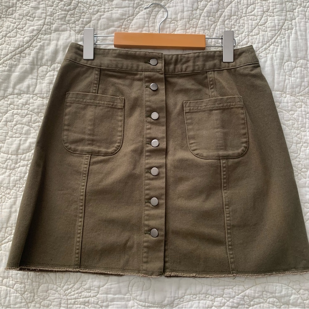 Khaki Green Button-Front mini Skirt
